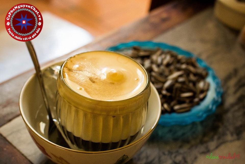 Cách làm cà phê trứng ngon tuyệt vời theo phong cch người Hà Nội
